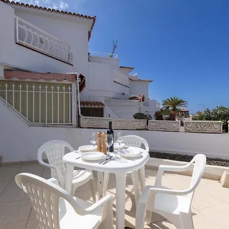 Diamantes 24 - One Bed Apartment Los Cristianos (Tenerife)